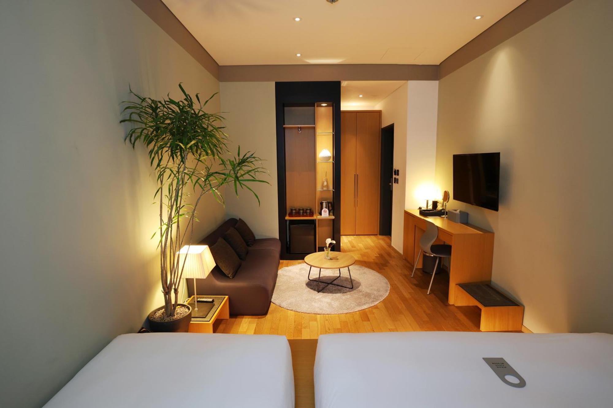 Seoul Hotel Shinshin Myeongdong Exterior foto