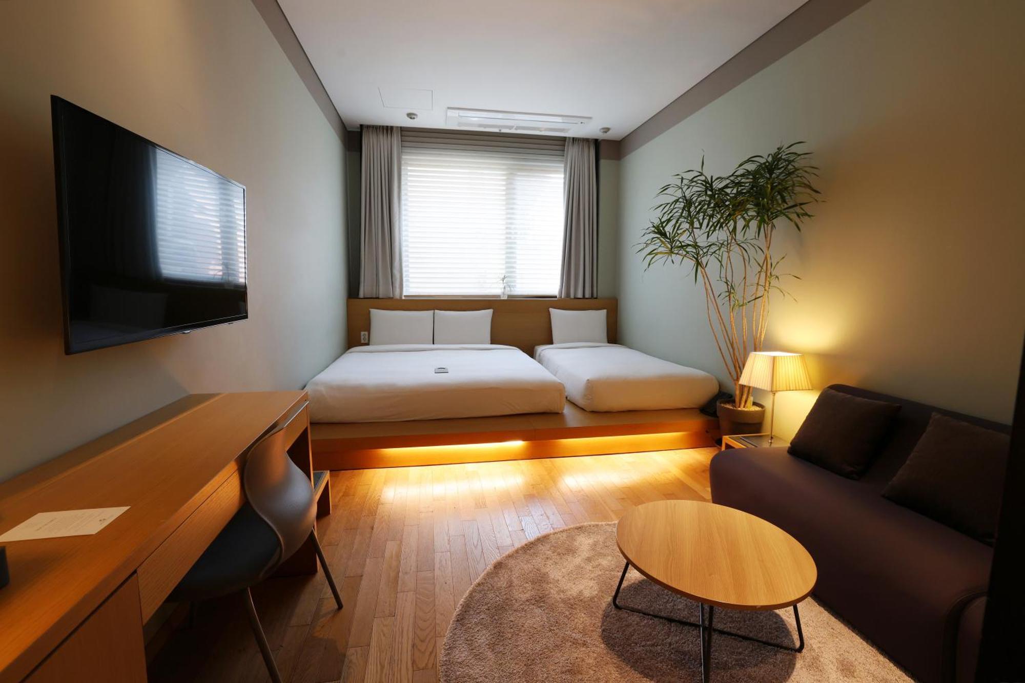 Seoul Hotel Shinshin Myeongdong Exterior foto