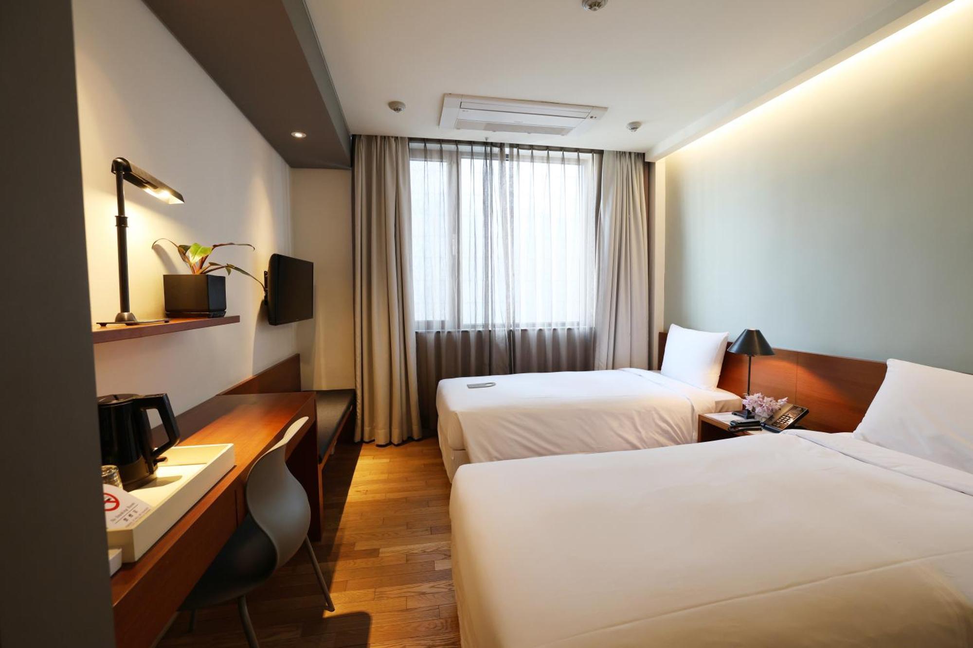 Seoul Hotel Shinshin Myeongdong Exterior foto